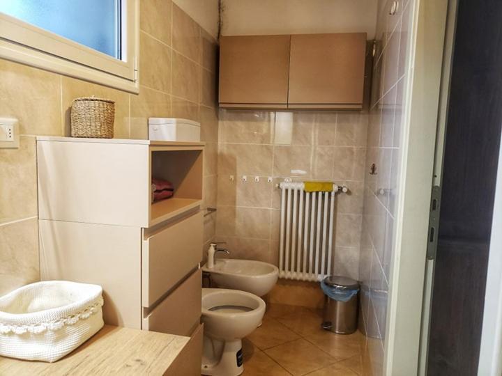 Golden House Apartman Bologna Kültér fotó